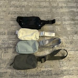 SET OF FOUR BELT BAGS (one large)